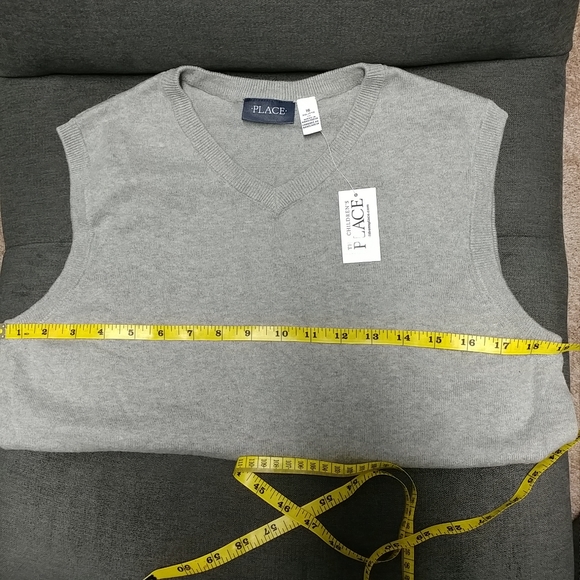 NWT V-Neck Sweater Vest Boys 16 XXL Smoke Grey The Children’s Place - Picture 10 of 13